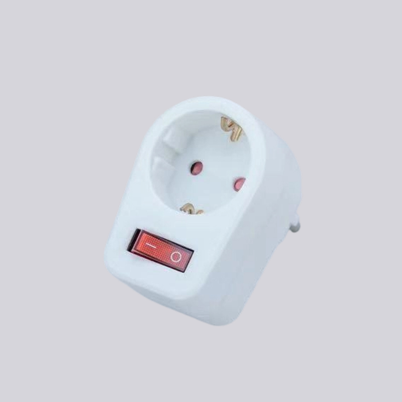 G01-01K alman tipi anahtar adaptörlü bir yuvarlak fiş